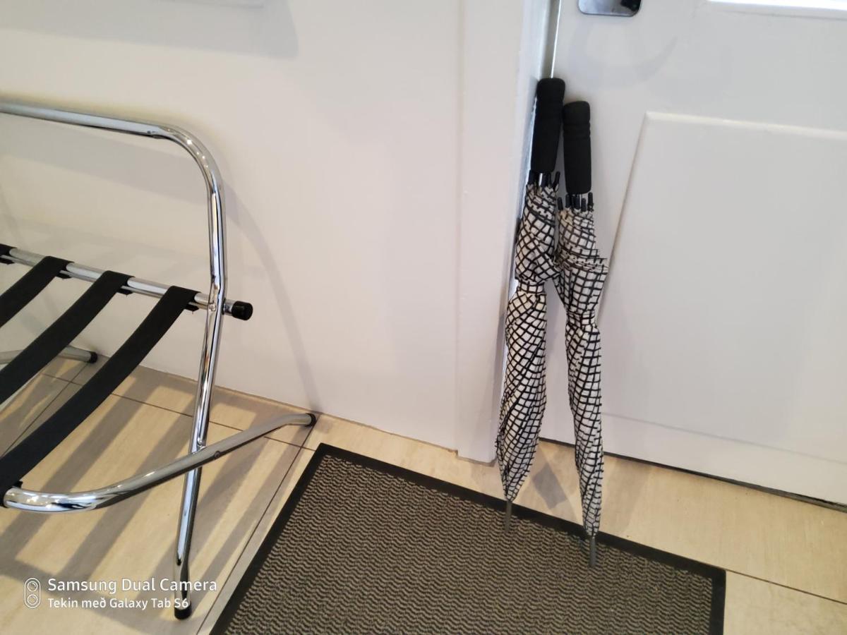 Centrum Apartment Akureyri Ngoại thất bức ảnh