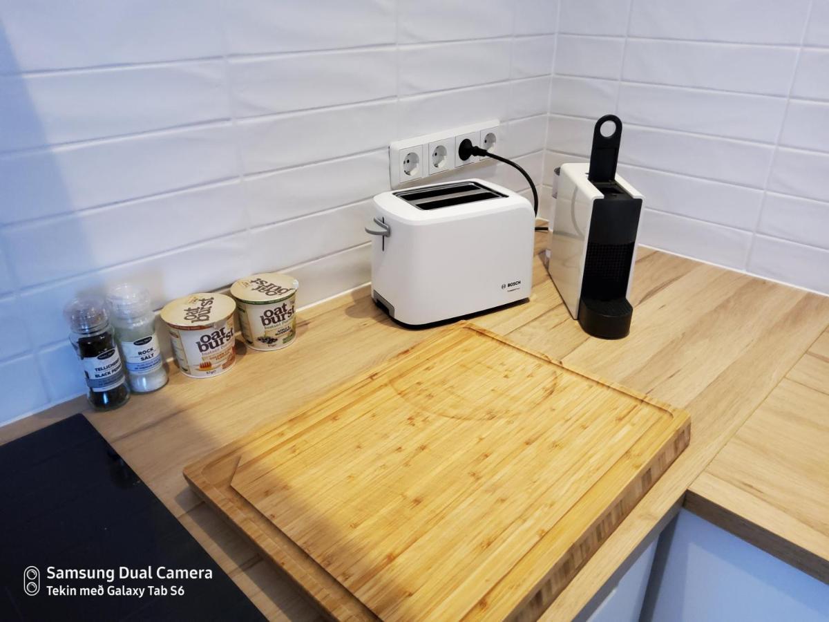 Centrum Apartment Akureyri Ngoại thất bức ảnh
